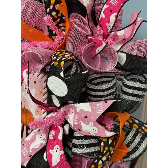 Happy Halloween Pink Mesh Wreath - Picture 4 of 6